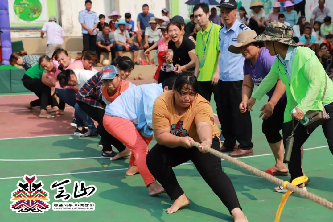  夜间灯光球场投入使用，延长训练时间助力选手备赛  