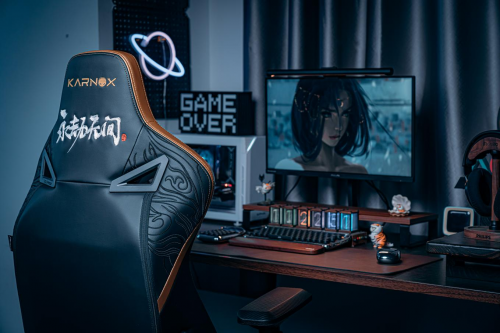  电竞联名款发布，时尚与竞技碰撞擦出火花