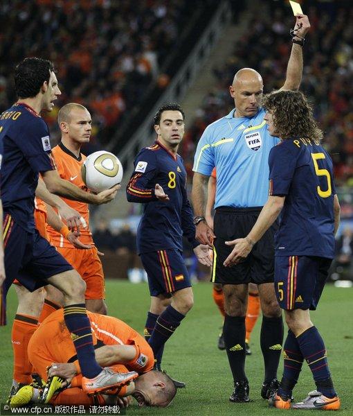  门将神勇发挥，力保球门不失夺胜